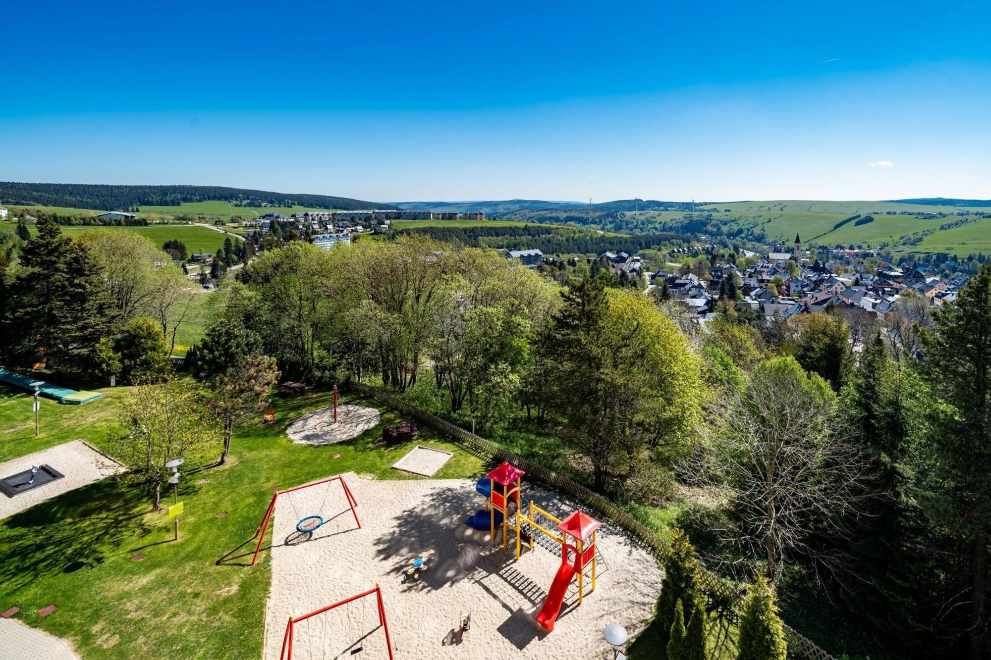 Ahorn Hotel Am Fichtelberg Oberwiesenthal Εξωτερικό φωτογραφία